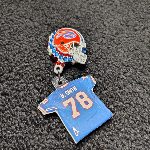Bruce Smith Buffalo Bills Badge Reel Retractable Badge Holder Medical Id Holder - Picture 1 of 3
